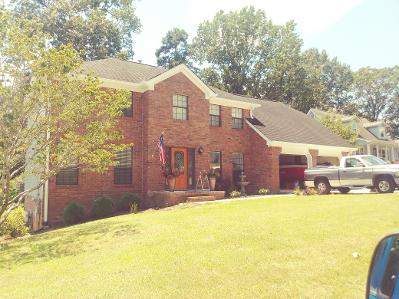 Two Story Hixson Home before Martin Brothers Painting Painted it.